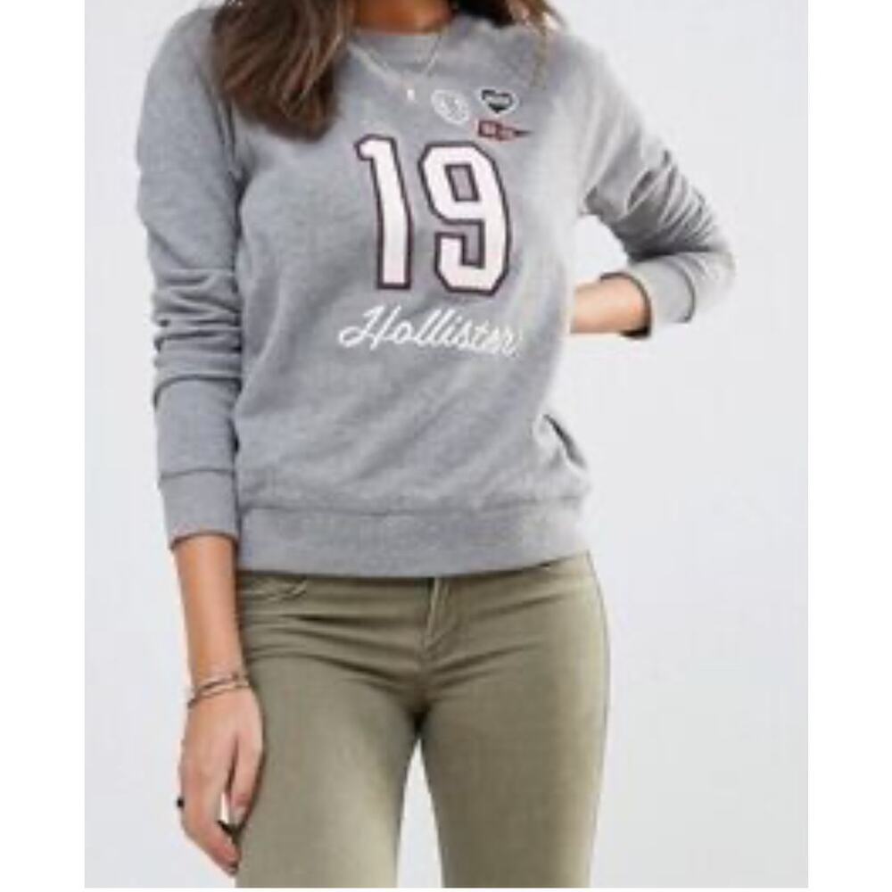 Hollister crewneck gray sweatshirt, women's size XS